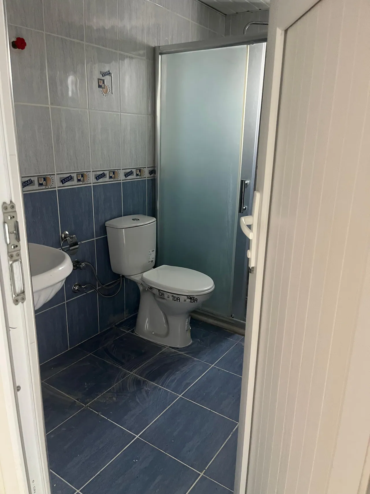 Serik Orta Mahalle'de Yeni Yenilenmiş, 4 Cepheli, Geniş 3+1 Kiralık Daire — fotoğraf 4