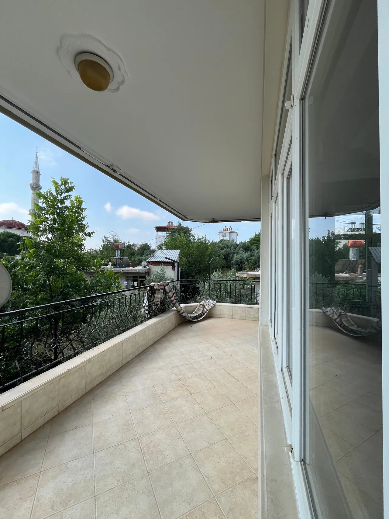 Serik Orta Mahalle'de Yeni Yenilenmiş, 4 Cepheli, Geniş 3+1 Kiralık Daire — fotoğraf 8