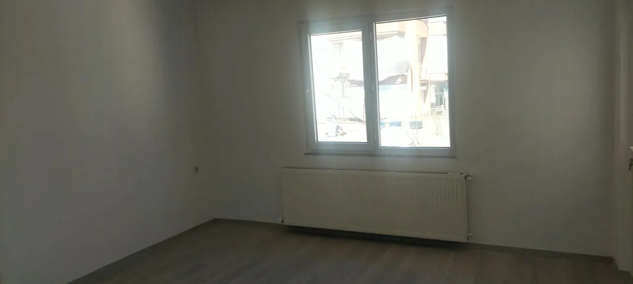 Serik Cumhuriyet’te Yenilenmiş, Masrafsız, 4 Cepheli Geniş 3+1 (140 m²) — fotoğraf 11